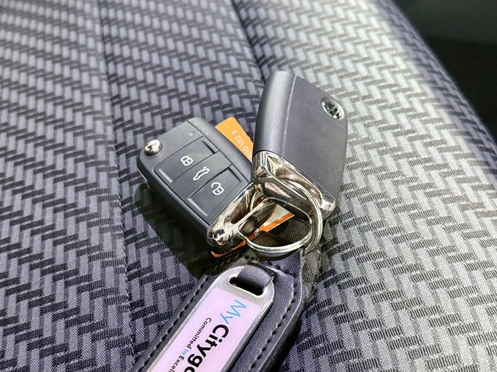 Used Volkswagen Golf 2019 for sale - 77850358: Photo 26