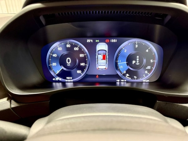 Used Volvo XC40 2020 for sale - 74709141: Photo 14