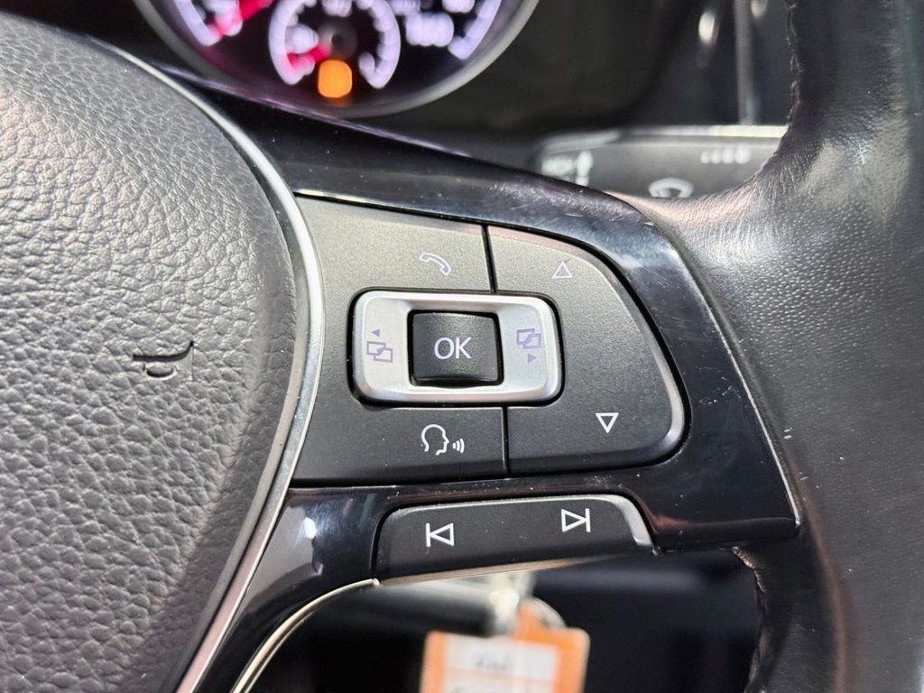 Used Volkswagen Golf 2014 for sale - 77263870: Photo 15