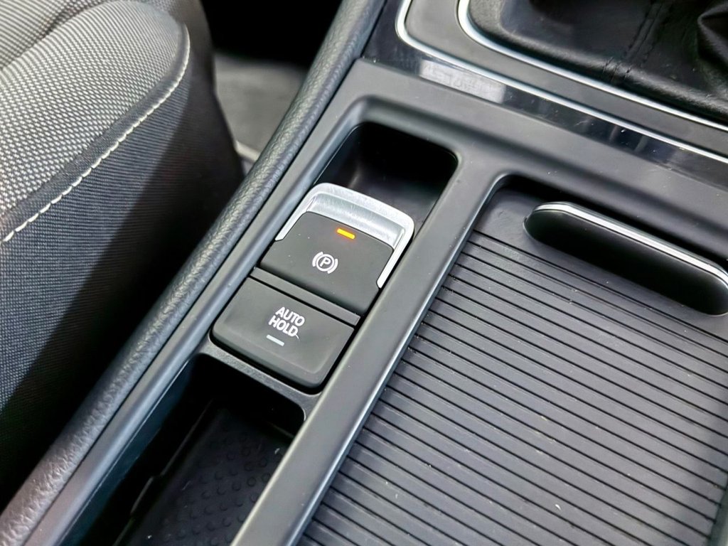 Used Volkswagen Golf 2014 for sale - 77263870: Photo 22