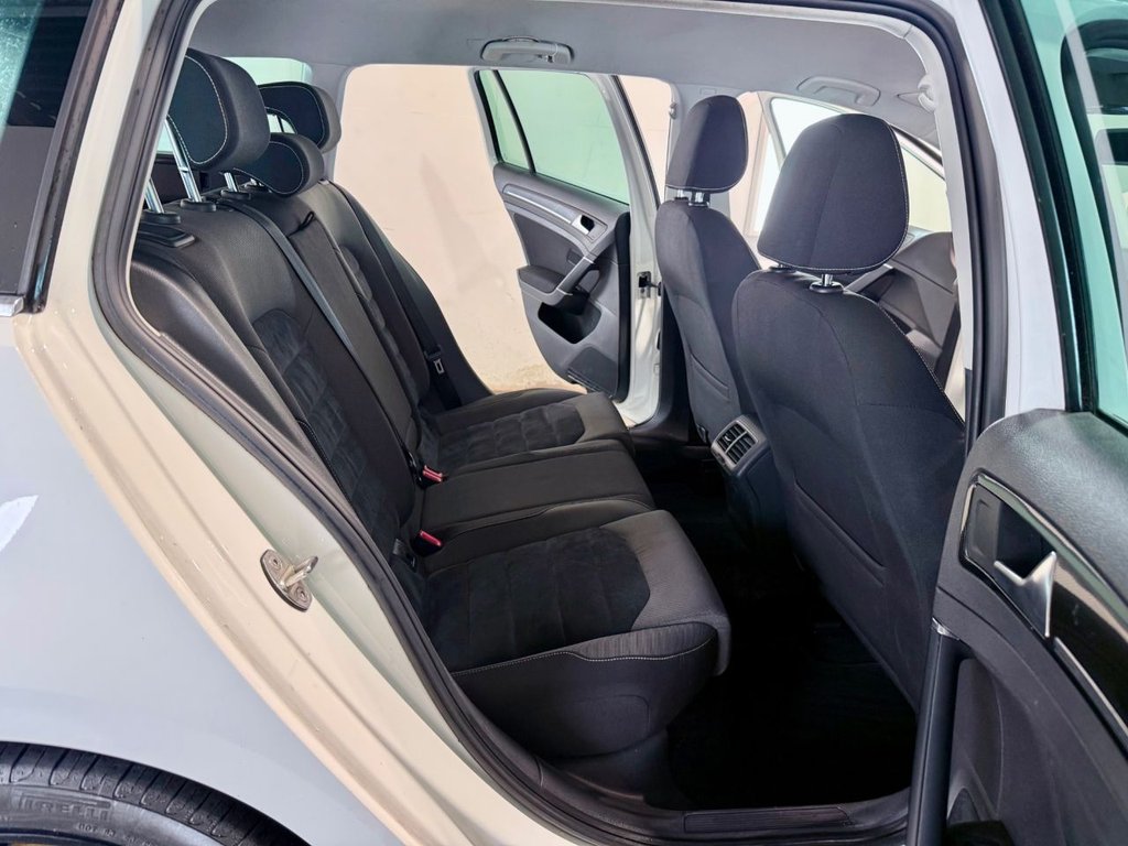 Used Volkswagen Golf 2014 for sale - 77263870: Photo 30