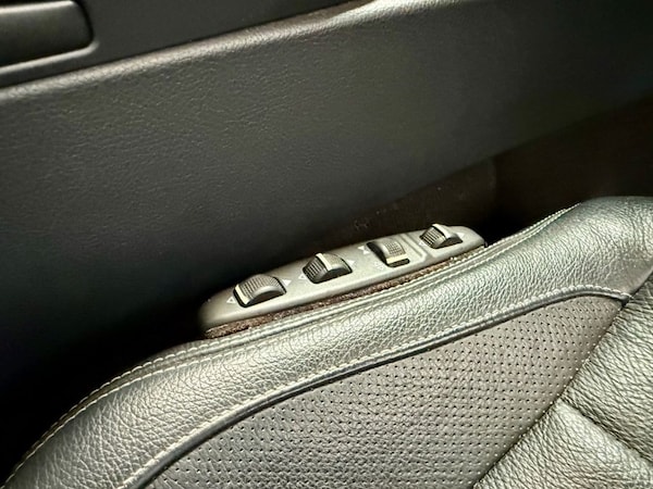 Used Mercedes-Benz E-Class 2013 for sale - 75693236: Photo 18