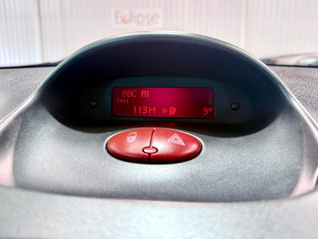 Used Peugeot 206 2004 for sale - 77879689: Photo 15