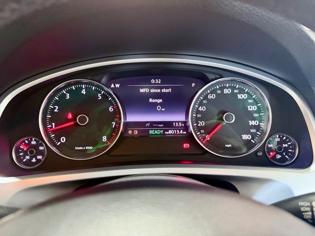 Used Volkswagen Touareg 2010 for sale - 76570581: Photo 11