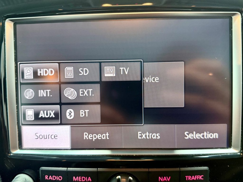 Used Volkswagen Touareg 2010 for sale - 76570581: Photo 31