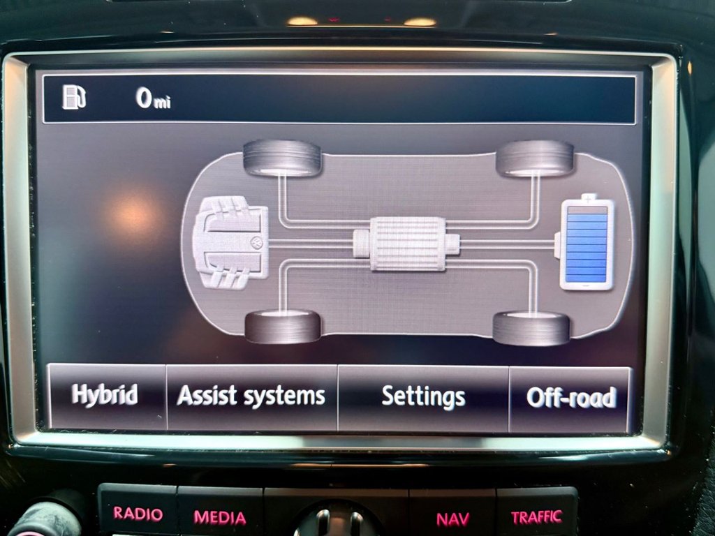 Used Volkswagen Touareg 2010 for sale - 76570581: Photo 39