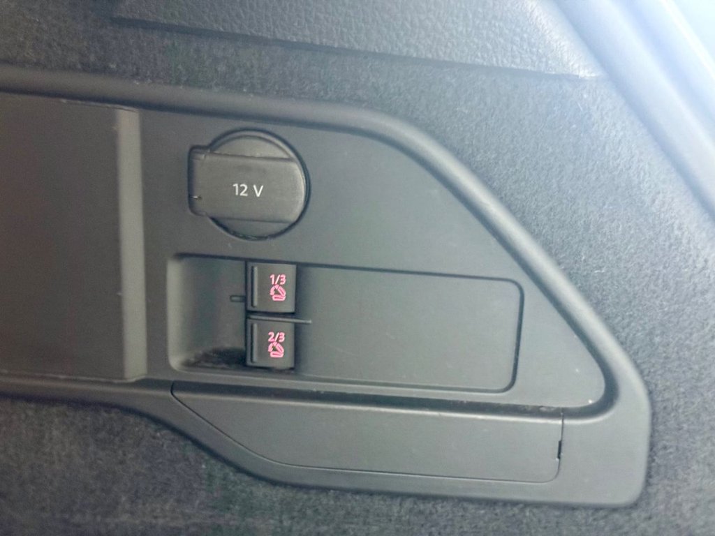 Used Volkswagen Touareg 2010 for sale - 76570581: Photo 49