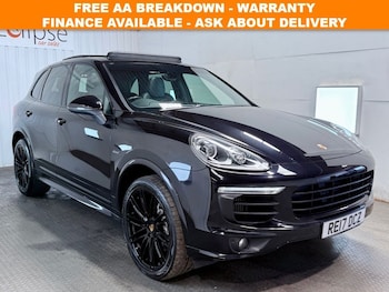 Used Porsche Cayenne 2017 for sale - 79422331: Photo
