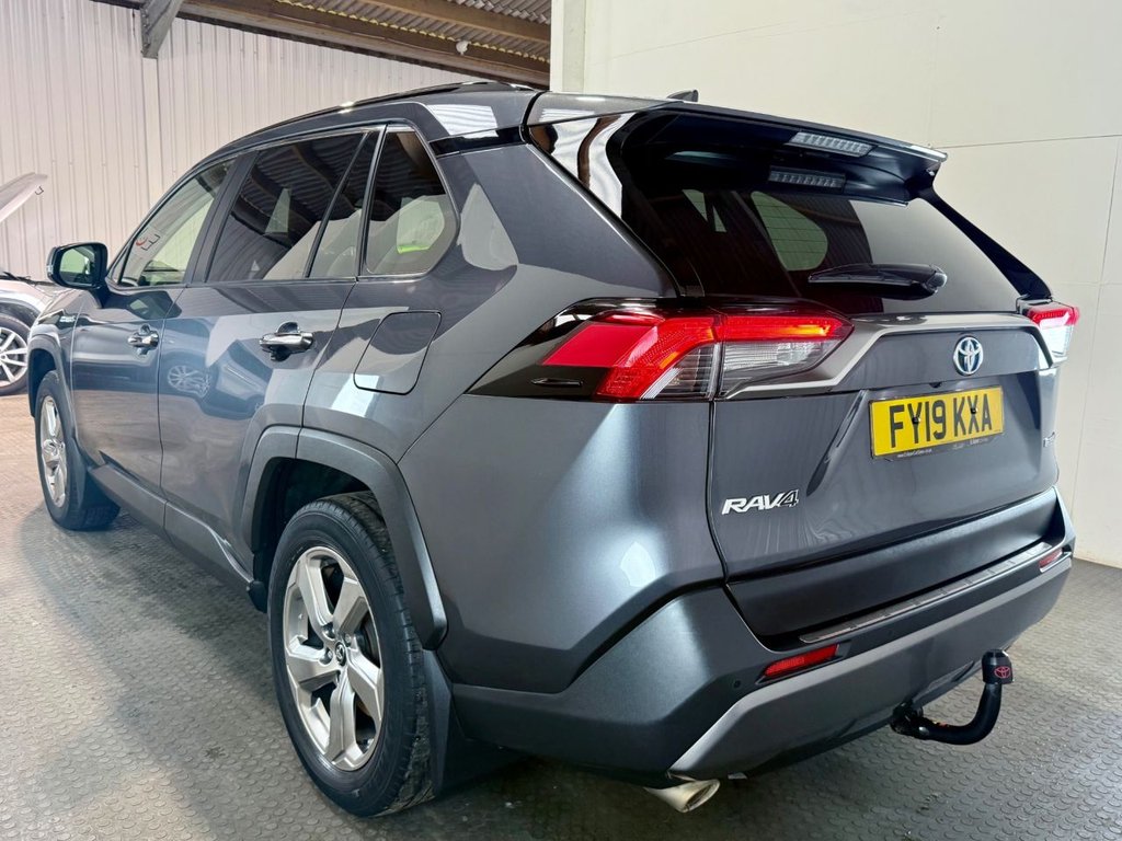 Used Toyota RAV4 2019 for sale - 75986209: Photo 5