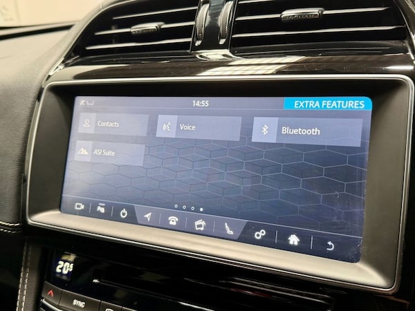 Used Jaguar F-Pace 2019 for sale - 74443290: Photo 29