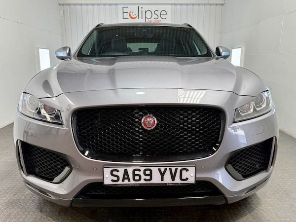 Used Jaguar F-Pace 2019 for sale - 74443290: Photo 2