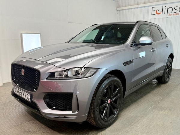 Used Jaguar F-Pace 2019 for sale - 74443290: Photo 3