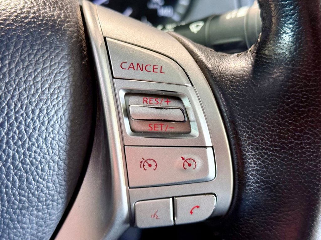 Used Nissan Navara 2021 for sale - 77250417: Photo 15