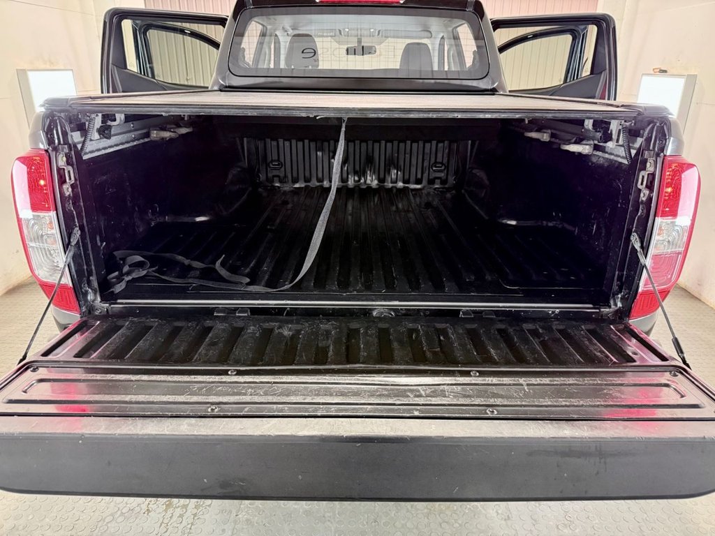 Used Nissan Navara 2021 for sale - 77250417: Photo 32