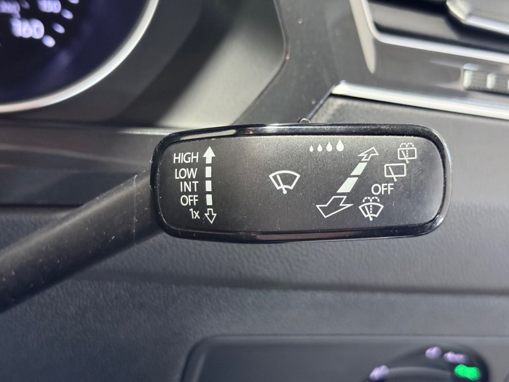 Used Volkswagen Tiguan 2019 for sale - 76724679: Photo 17