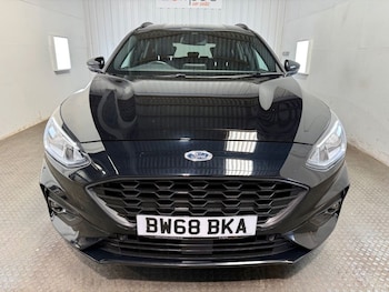 Used Ford Focus 2018 for sale - 79358220: Photo