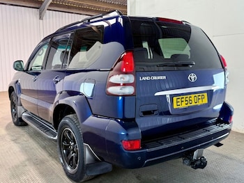 Used Toyota Land Cruiser 2006 for sale - 79059117: Photo