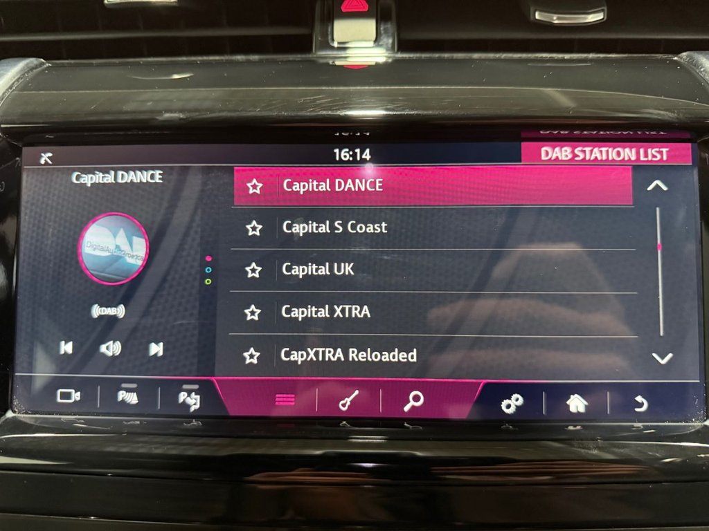 Used Land Rover Discovery Sport 2020 for sale - 76883306: Photo 30