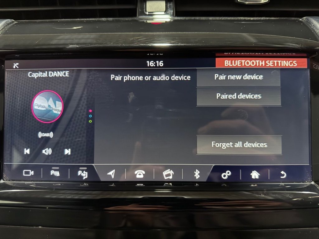 Used Land Rover Discovery Sport 2020 for sale - 76883306: Photo 31