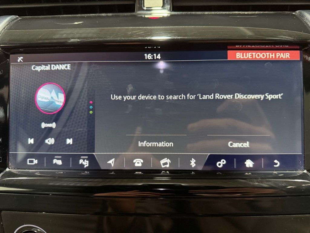 Used Land Rover Discovery Sport 2020 for sale - 76883306: Photo 32