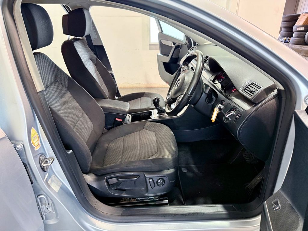 Used Volkswagen Passat 2012 for sale - 76481514: Photo 28