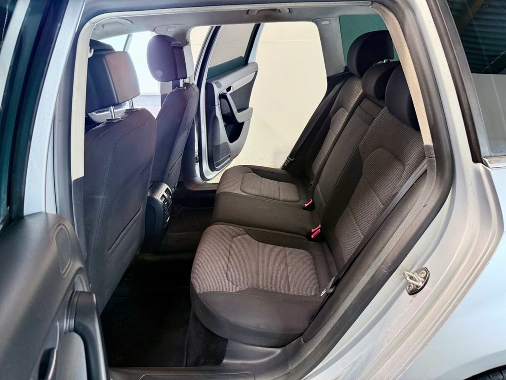 Used Volkswagen Passat 2012 for sale - 76481514: Photo 31