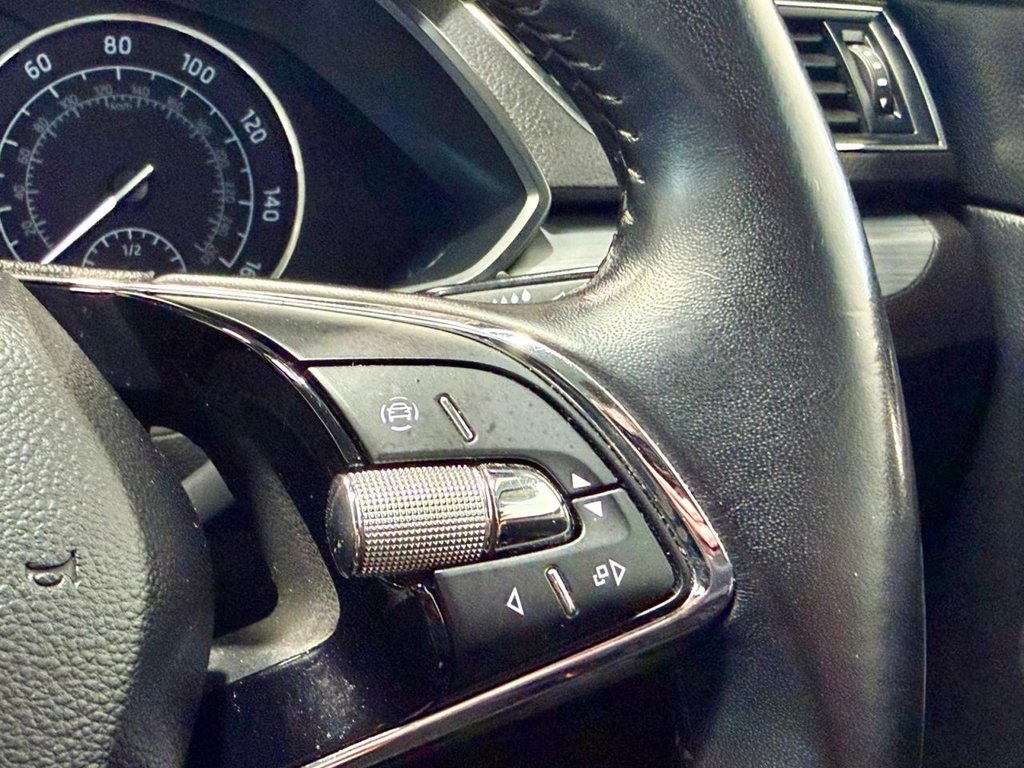 Used Skoda Superb 2021 for sale - 78110839: Photo 17