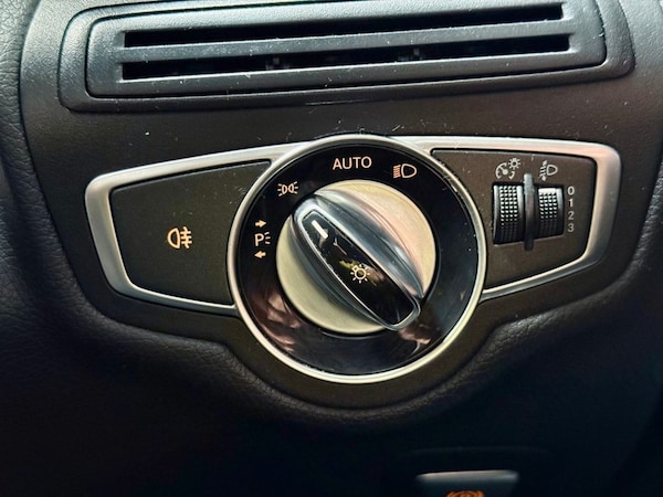 Used Mercedes-Benz C Class 2015 for sale - 75814993: Photo 19