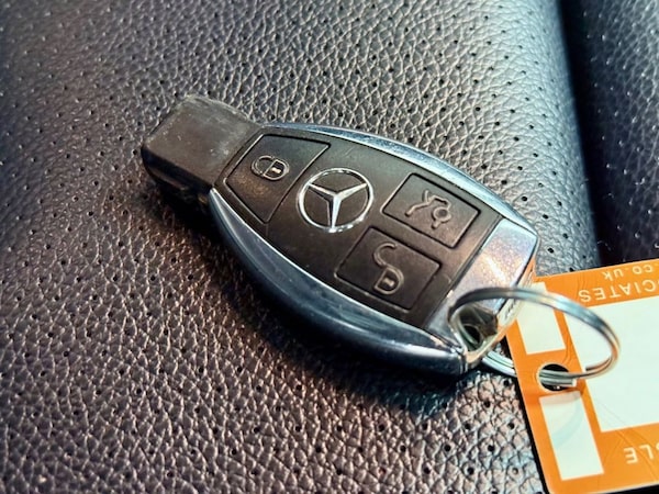 Used Mercedes-Benz C Class 2015 for sale - 75814993: Photo 36