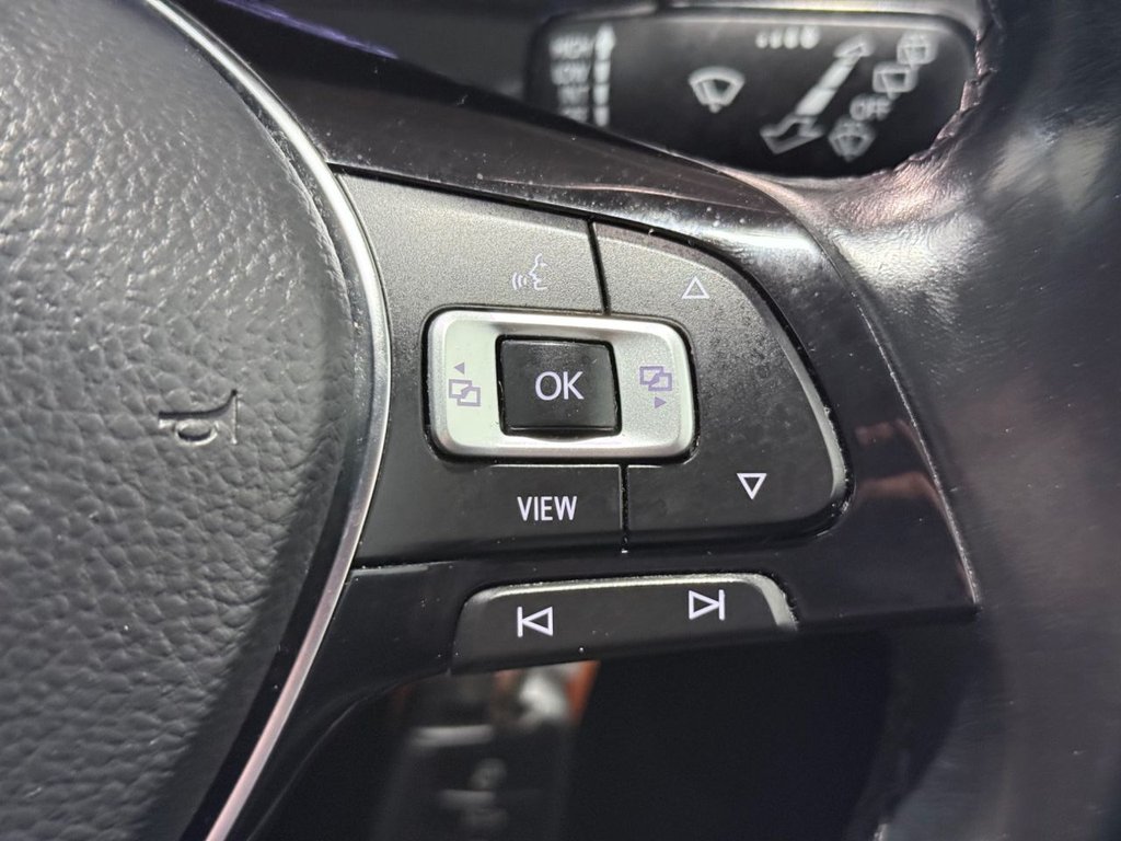 Used Volkswagen Golf 2019 for sale - 76883365: Photo 15