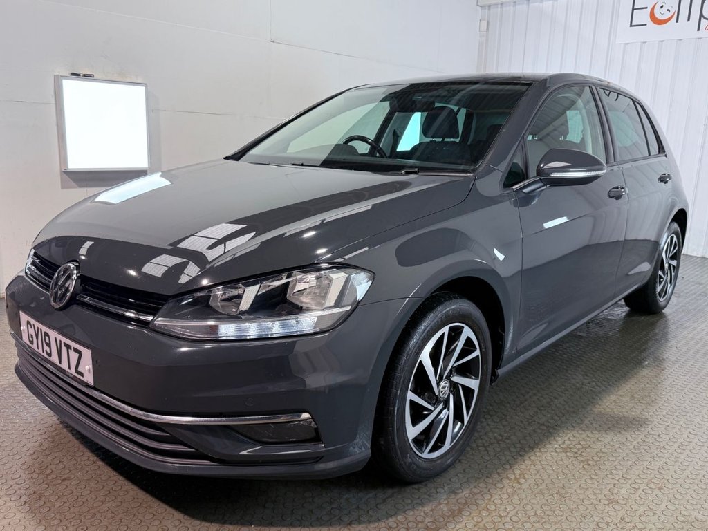 Used Volkswagen Golf 2019 for sale - 76883365: Photo 3