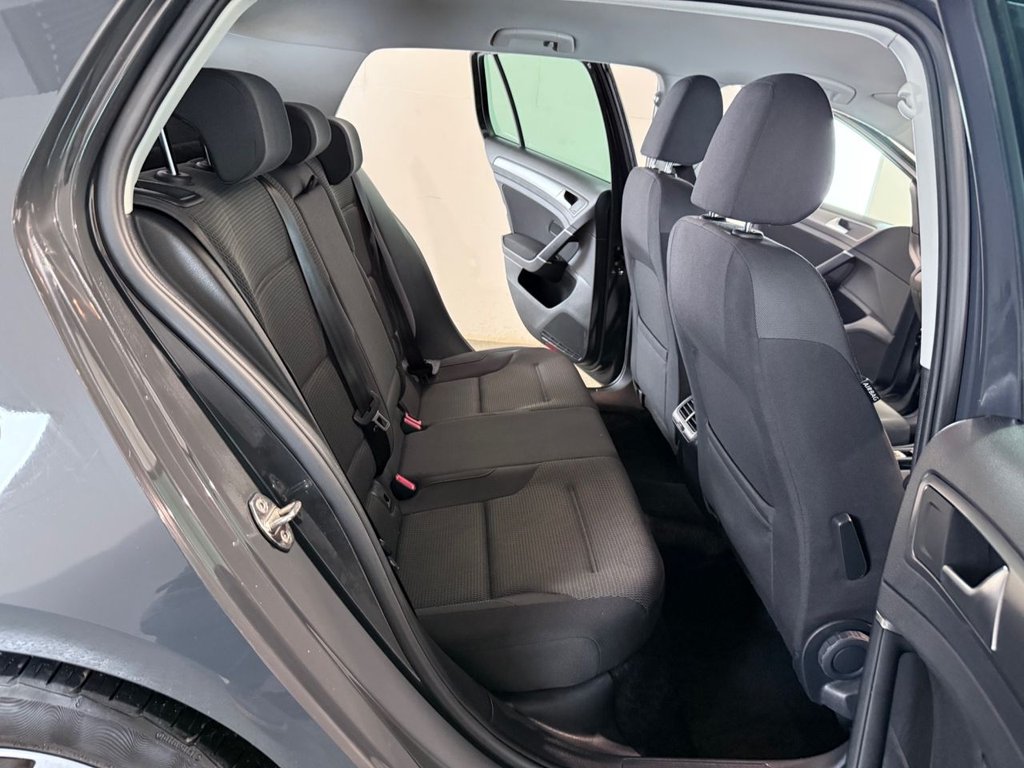 Used Volkswagen Golf 2019 for sale - 76883365: Photo 42
