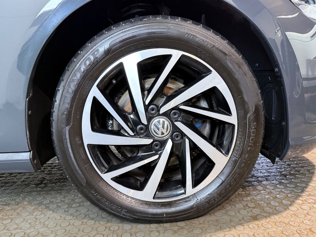 Used Volkswagen Golf 2019 for sale - 76883365: Photo 47