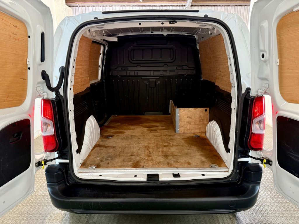 Used Vauxhall Combo 2020 for sale - 78069161: Photo 6