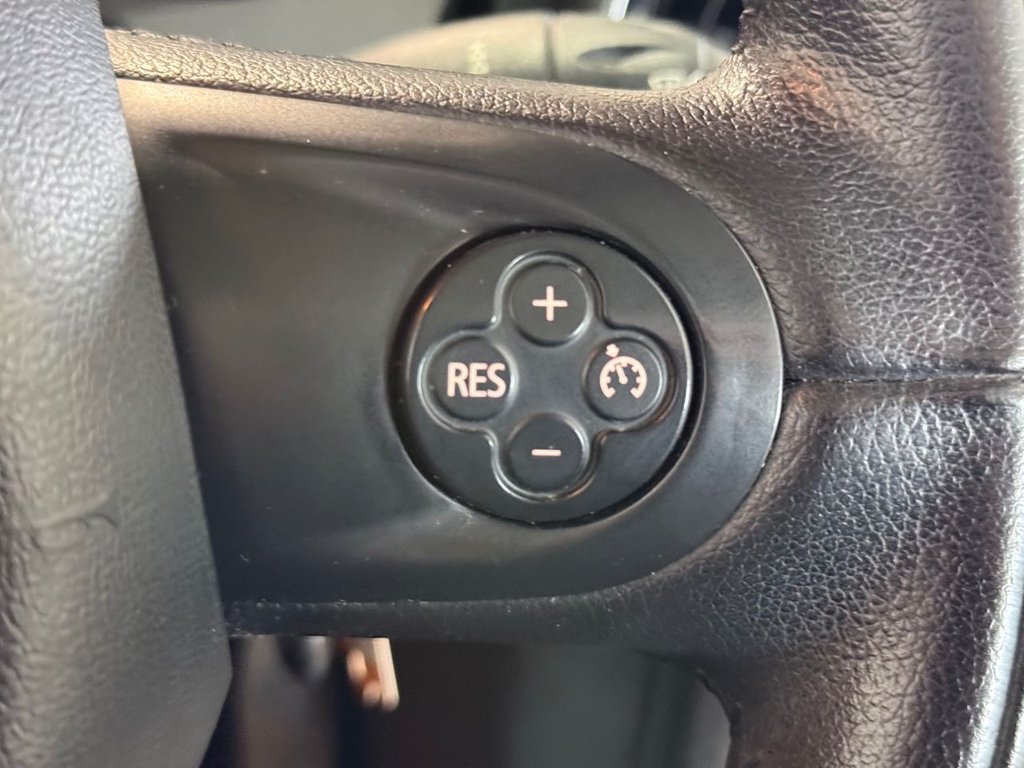 Used MINI Convertible 2014 for sale - 76840808: Photo 23