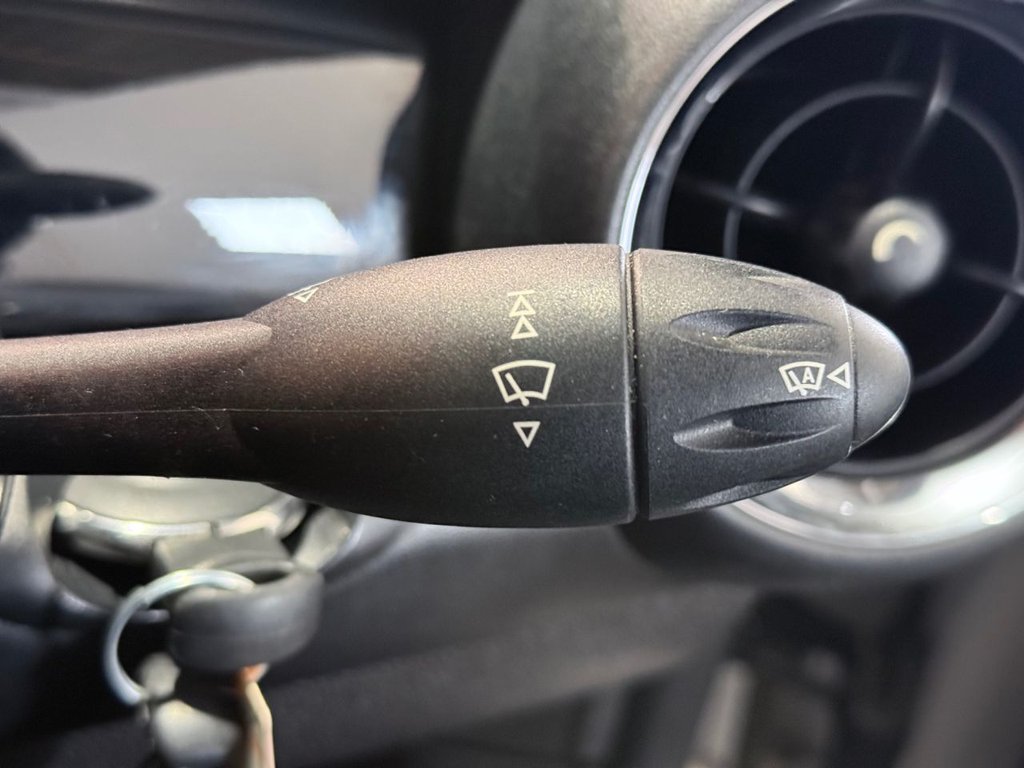 Used MINI Convertible 2014 for sale - 76840808: Photo 25