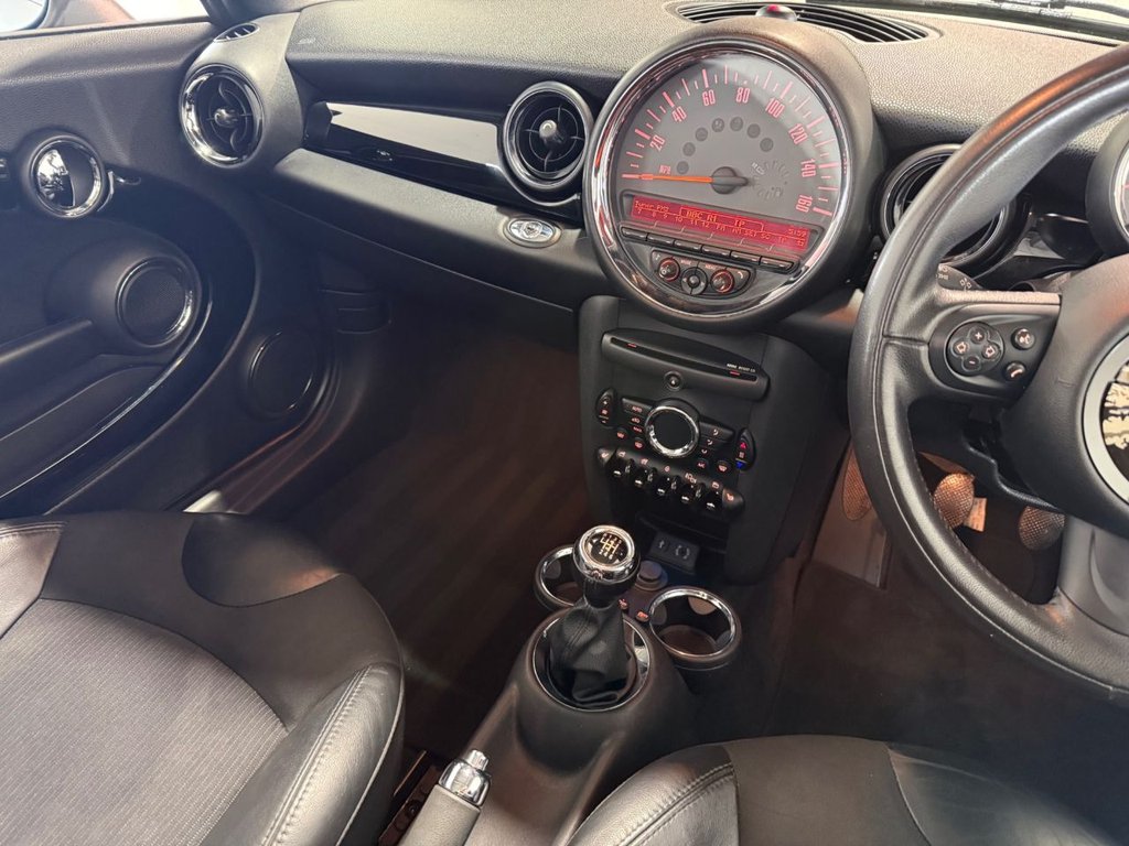 Used MINI Convertible 2014 for sale - 76840808: Photo 28