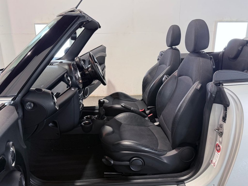 Used MINI Convertible 2014 for sale - 76840808: Photo 42