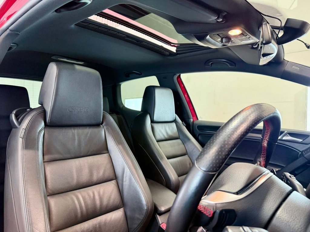 Used Volkswagen Golf 2012 for sale - 77805843: Photo 10