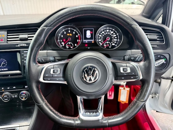 Used Volkswagen Golf 2013 for sale - 76291425: Photo 12