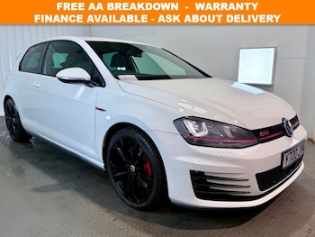Volkswagen - Golf