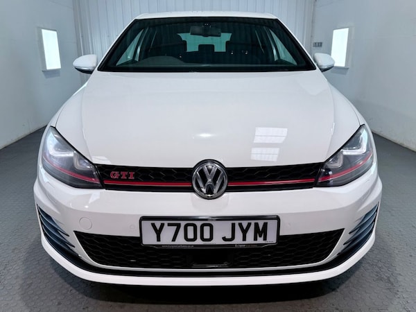 Used Volkswagen Golf 2013 for sale - 76291425: Photo 2