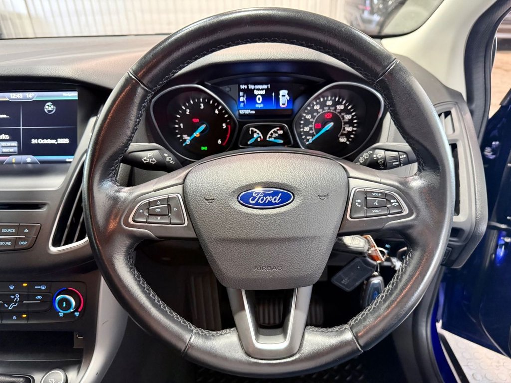 Used Ford Focus 2015 for sale - 76367809: Photo 12