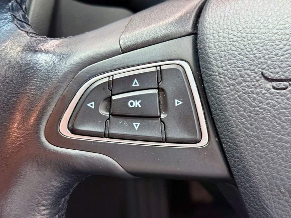 Used Ford Focus 2015 for sale - 76367809: Photo 14