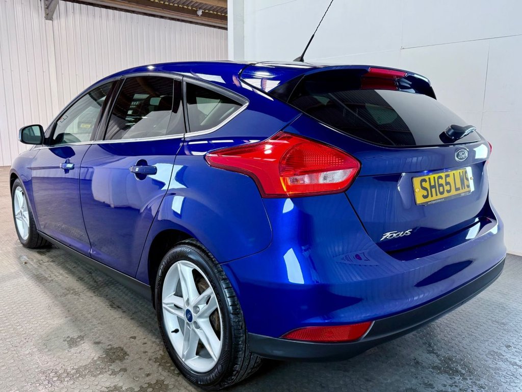 Used Ford Focus 2015 for sale - 76367809: Photo 5
