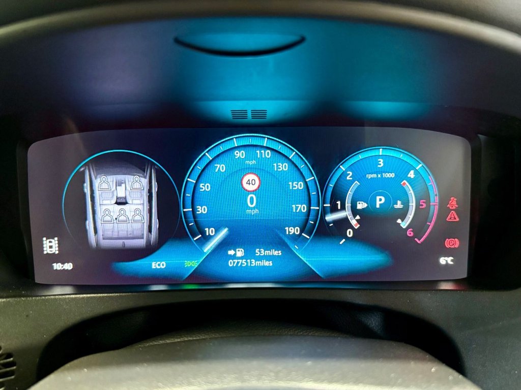 Used Jaguar F-Pace 2016 for sale - 76655362: Photo 13