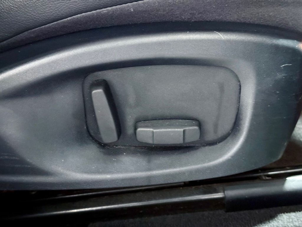 Used Jaguar F-Pace 2016 for sale - 76655362: Photo 22