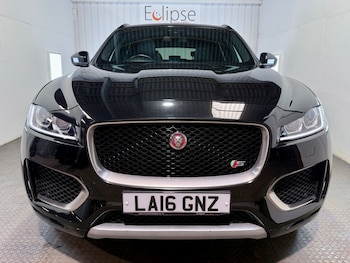 Used Jaguar F-Pace 2016 for sale - 76655362: Photo