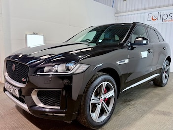 Used Jaguar F-Pace 2016 for sale - 76655362: Photo