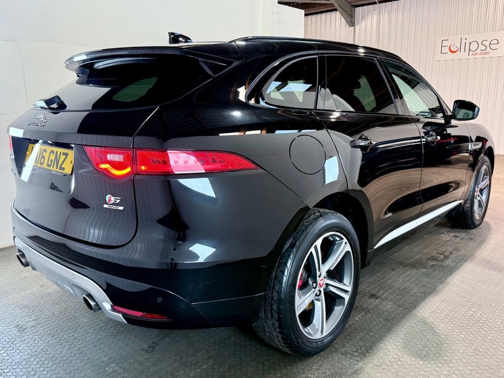 Used Jaguar F-Pace 2016 for sale - 76655362: Photo 7